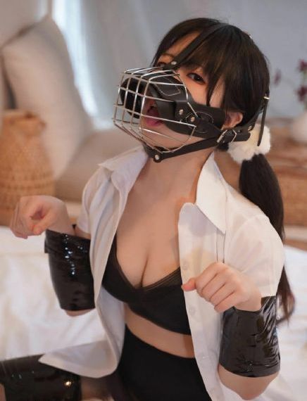 双腿吊起揉捏花蒂调教h双性_无删减在线播放